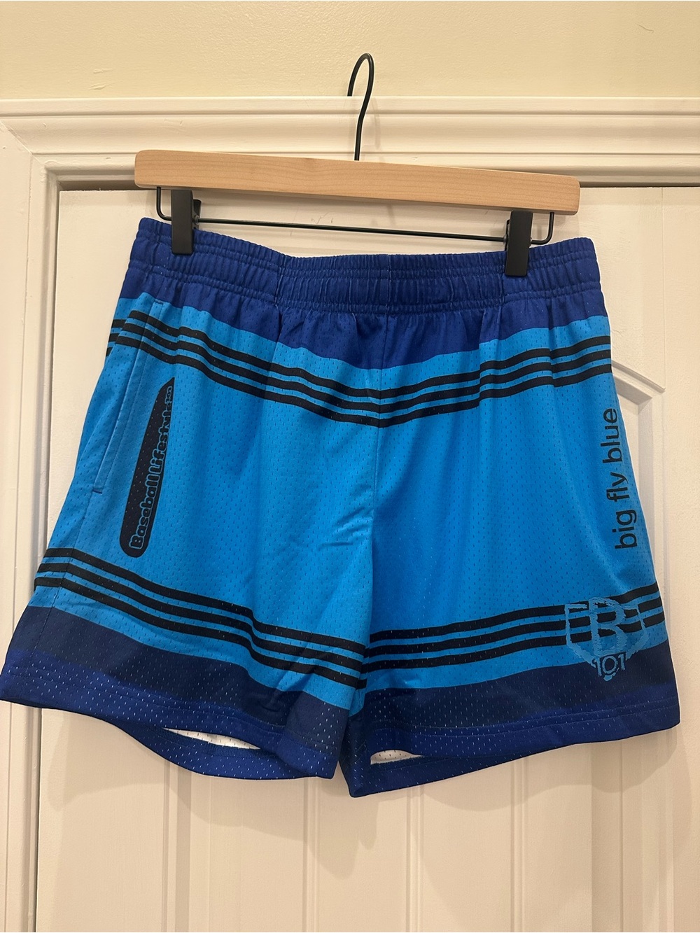 Baseball Lifestyle 101 Blue Crayon Small NWT